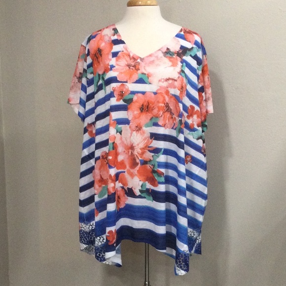 Time and Tru Tops - Time and Tru Colorful Women's Top Size 3X (24W-26W)